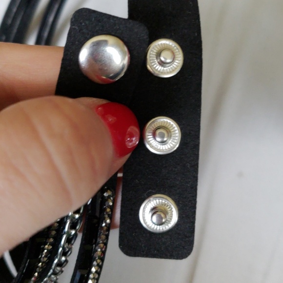 Stylish Wrap - Picture 4 of 4